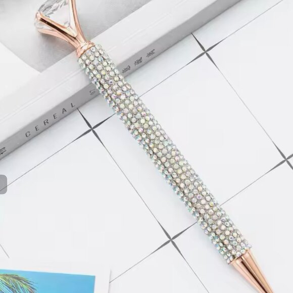 White Blinged Diamond Topped Writing Pen - Picture 1 of 4